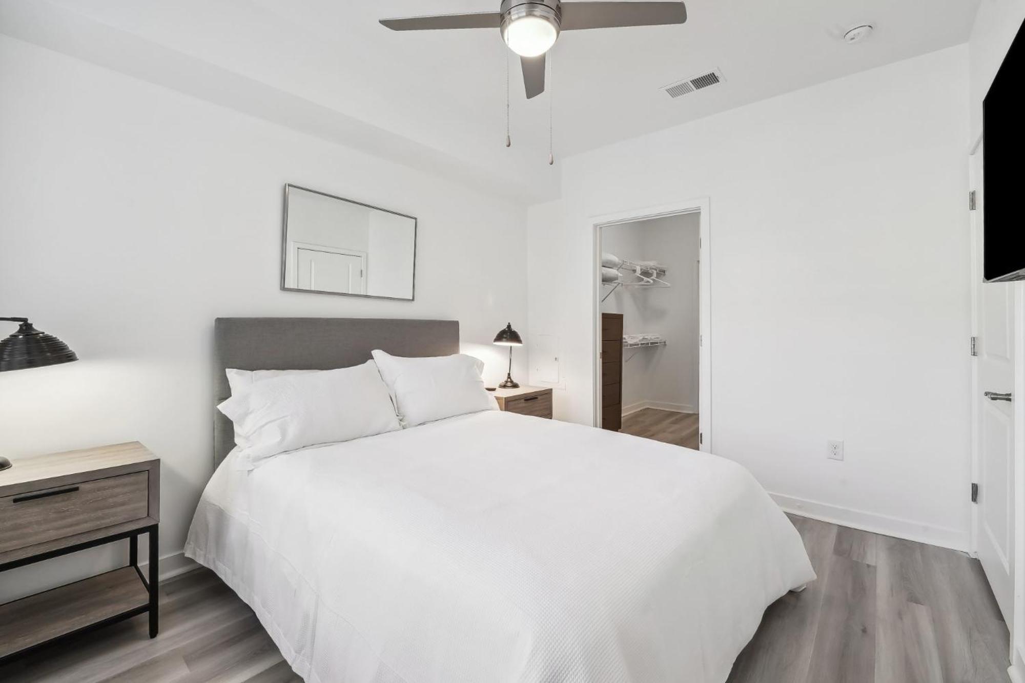 Premium Apartments And Studios At Midtown 205 In Charlotte Esterno foto