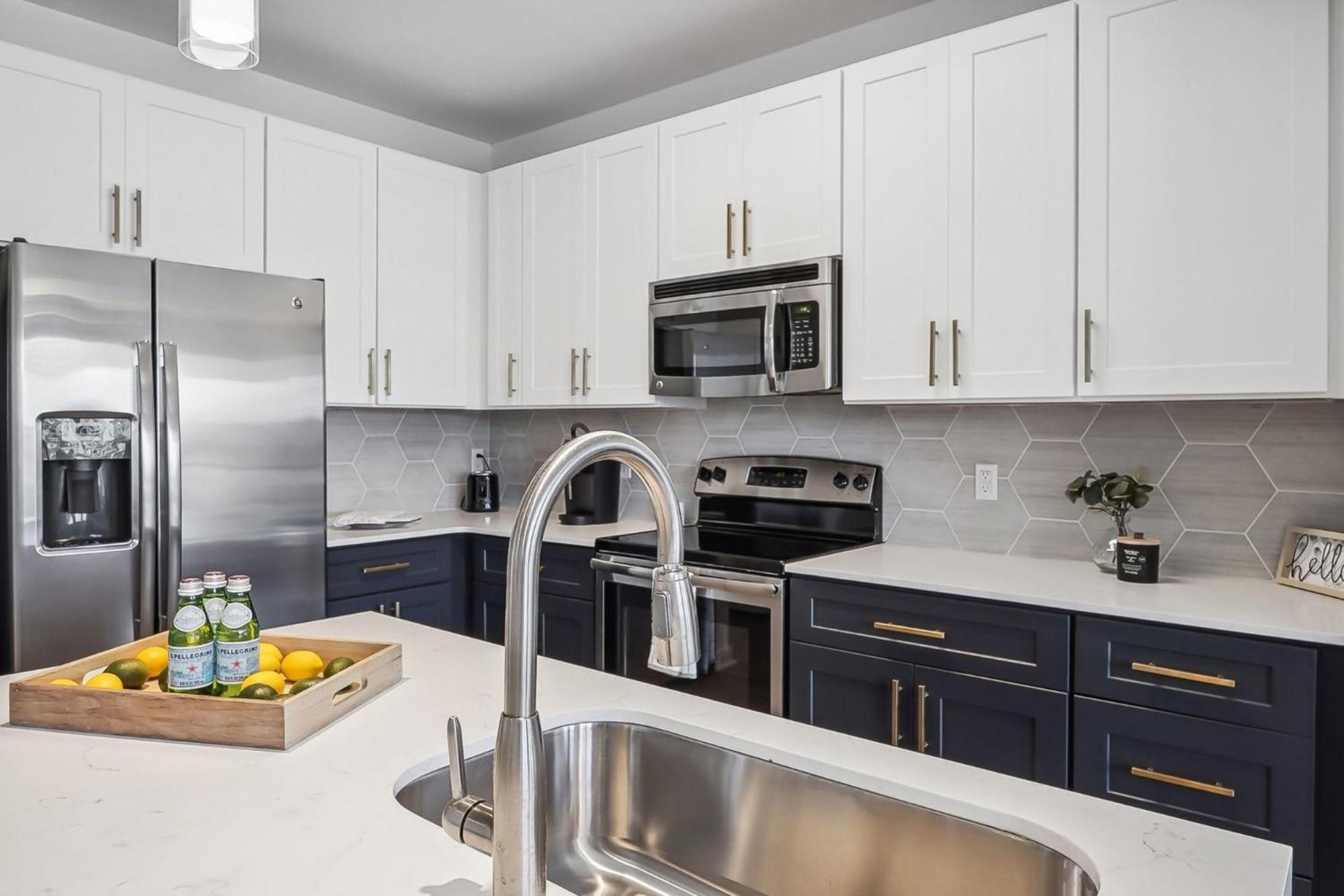 Premium Apartments And Studios At Midtown 205 In Charlotte Esterno foto